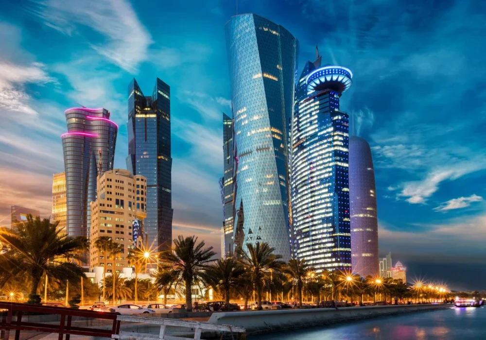 Building arround Qatar